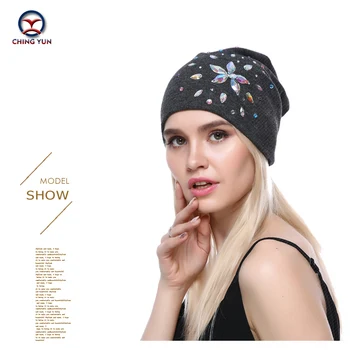 CHING YUN 2019New Modes Ziemā Silts trīs krāsas, liels Rhinestone Gudrs Augstas Kvalitātes Vilnas Sieviešu Cepure tīrtoņa Krāsas Adīta Cepure