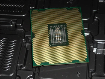 Intel Xeon E5 2620 SR0KW 2.0 GHz 6-Core 15M LGA 2011 CPU procesors