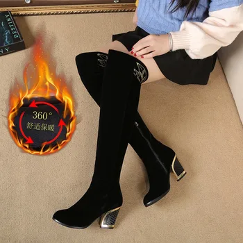 Ir 2021. jaunas Sievietes Ceļgalu Augstu Zābaki zamšādas Metāla Modes Zābaki Ziemas Apavi Kurpes Rāvējslēdzēju Chunky Papēži Metāla apdare g600