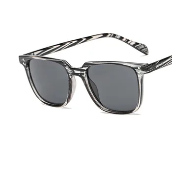Kniežu Vintage, Saulesbrilles Vīriešiem Laukumā Melnas Plastmasas Gafas Saules Brilles Vīriešiem 2018 Jaunas Nokrāsas Vīriešu Zīmolu Oculos de sol masculino