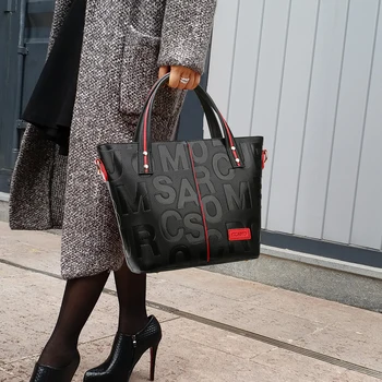 Luksusa somas sieviešu dizaineru crossbody somas, ādas lielas ietilpības sieviešu soma pleca pārnēsājamu modes tote soma gadījuma