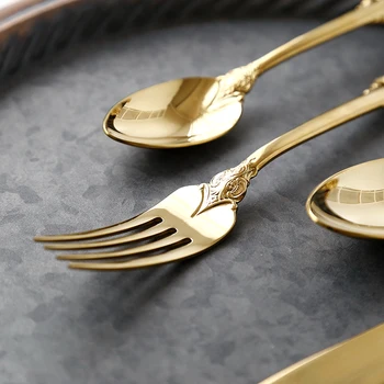 Retro Vintage Western Gold Plated Palīdzības Galda Pusdienu Naži, Dakšiņas Tējkarote Komplekts Zelta Luksusa Dinnerware Galda piederumu Komplekts 4 gab.