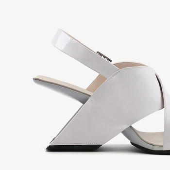 Sieviešu sandales peep toe modes 8cm augsts papēdis sprādzes siksniņa elegants dīvaini stila biroja classic puse kodolīgi apavu HL257 MUYISEXI